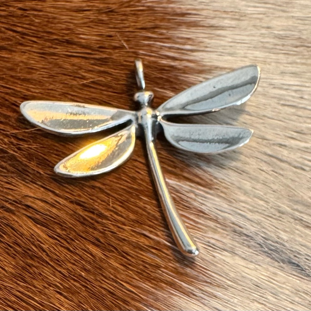James Avery Silver Dragonfly Pendant Necklace *Retired